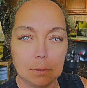 Meet your Posher, Brenda